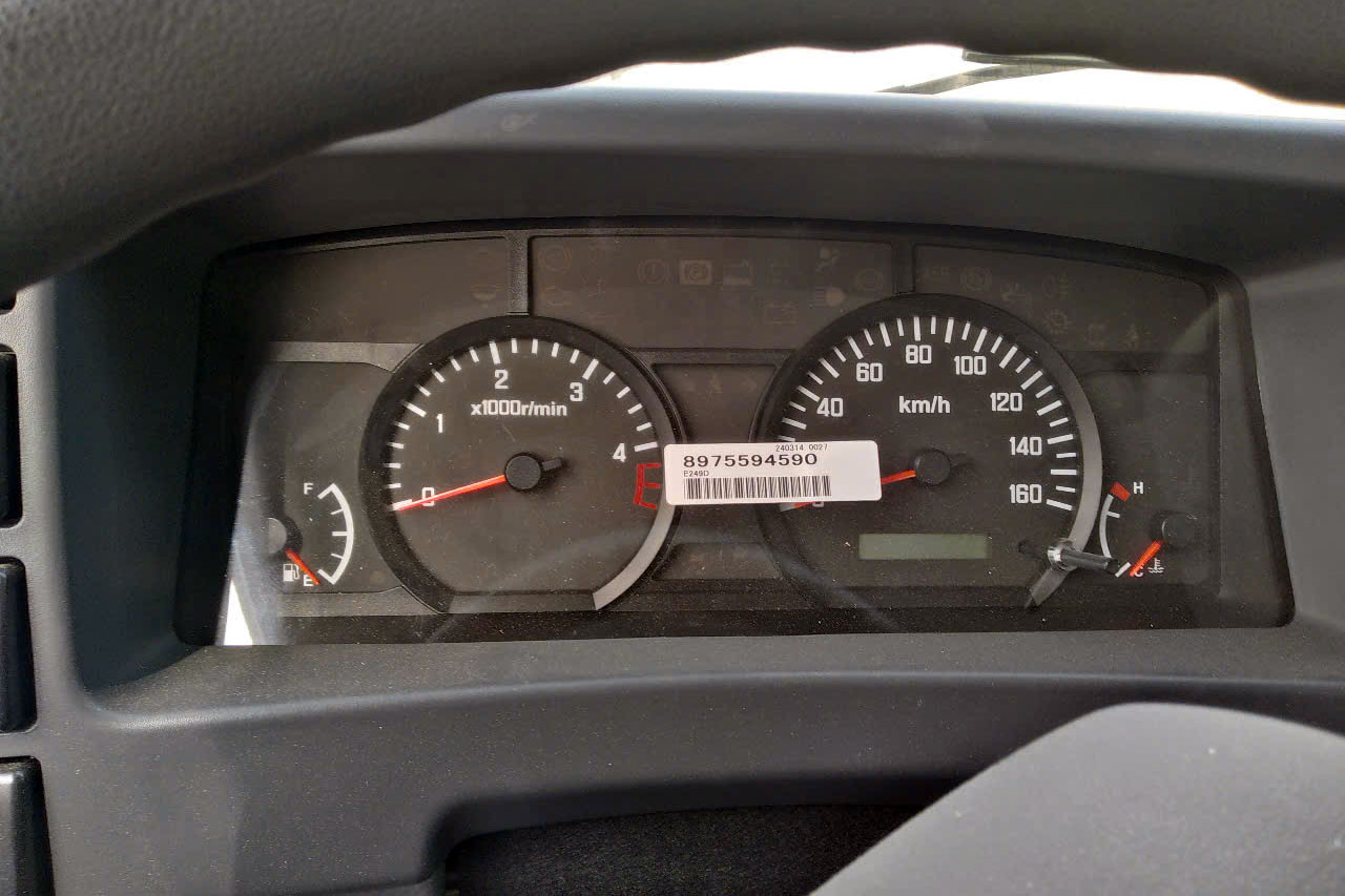 Taplo xe tải Isuzu QKR230