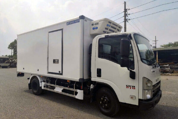 Thùng đông lạnh xe tải Isuzu QKR210